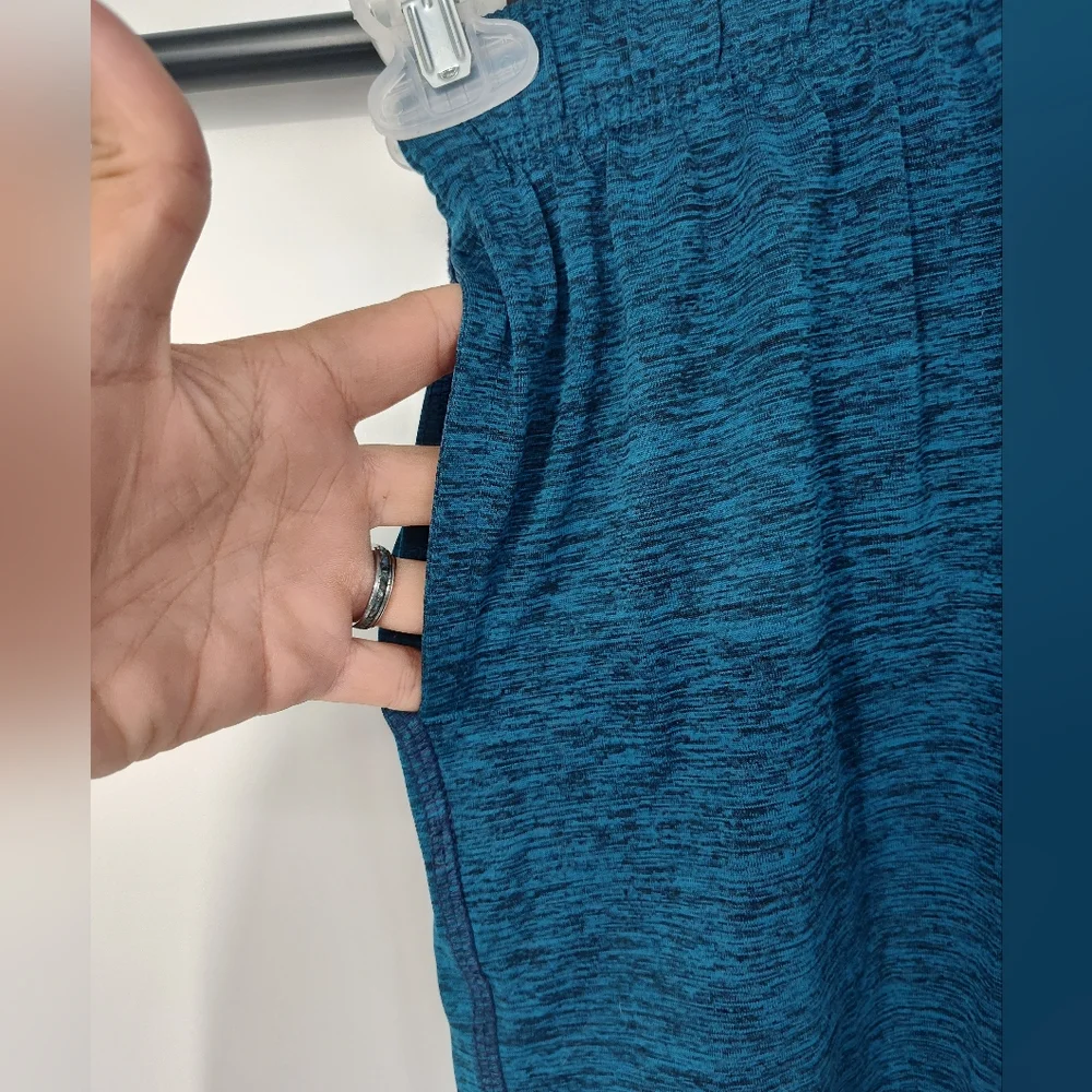 Old Navy Active Kids Blue Heathered Athletic Shorts Size Small 6/7
